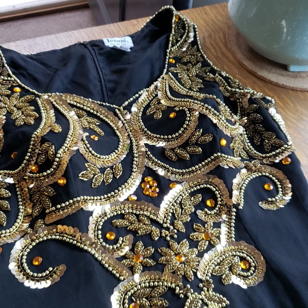 Vtg Jovani black silk gown with gold sequin detail - Picture 10 of 13